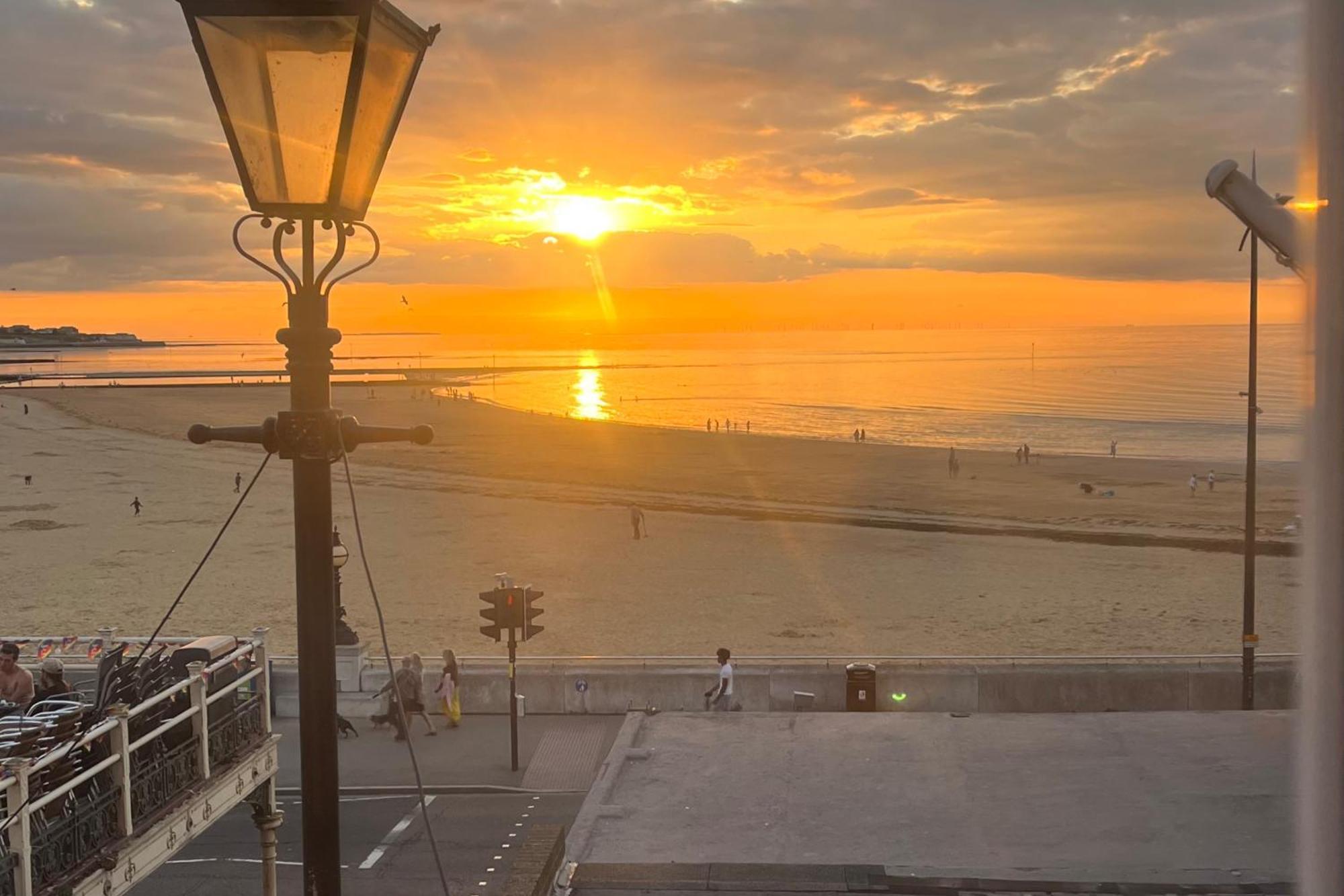 & Dreamland Nearby -pet Friendly & Garden Apartment Margate